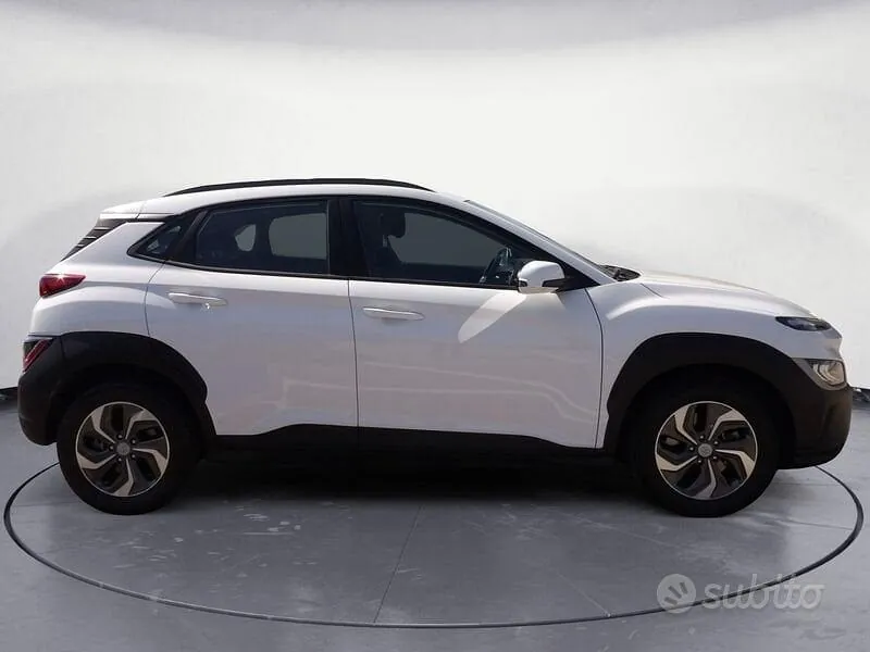 Hyundai Kona 2023 photo 4