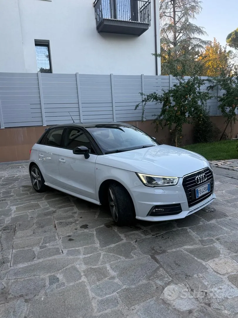 Audi A1 2016 photo 2