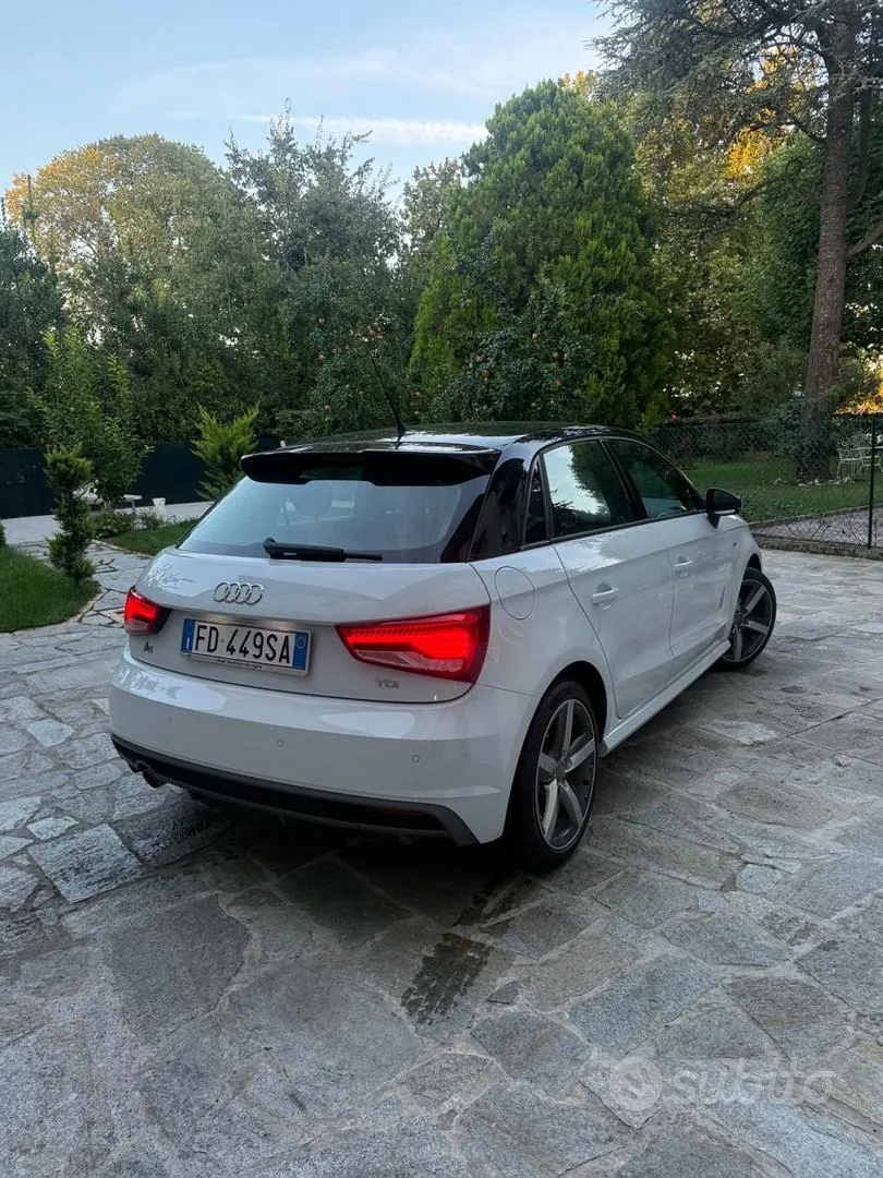 Audi A1 2016 photo 4