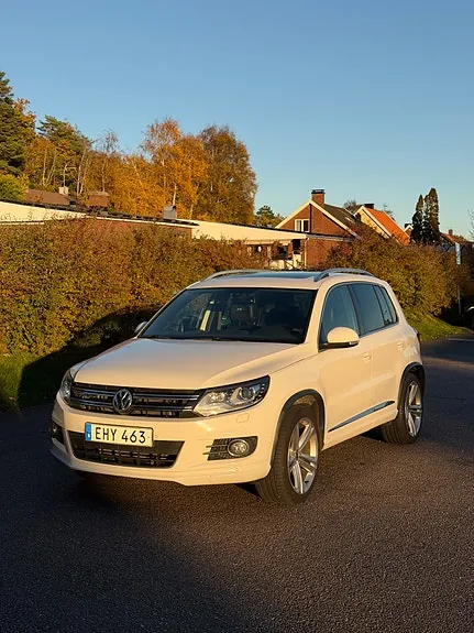 Volkswagen Tiguan 2012 photo 2