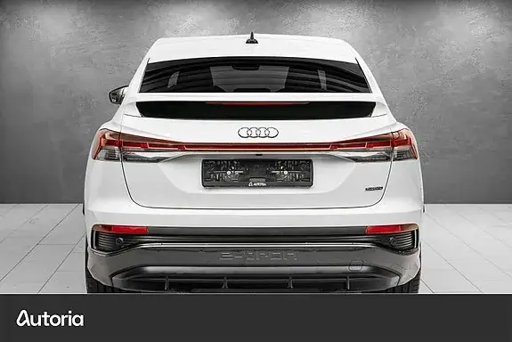 Audi Q4 E-Tron 2023 photo 5