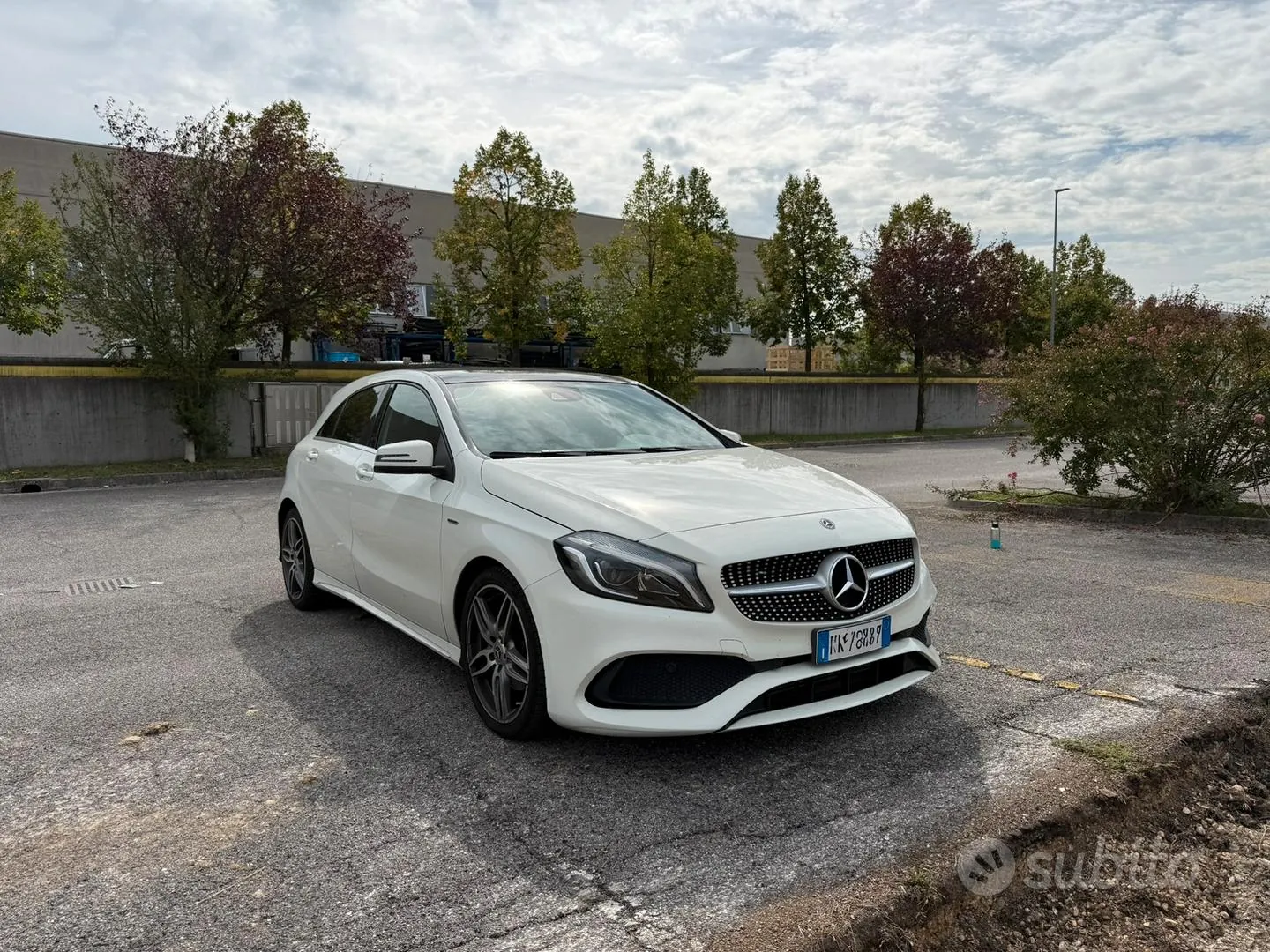 Mercedes-Benz A-Class 2017 photo 2