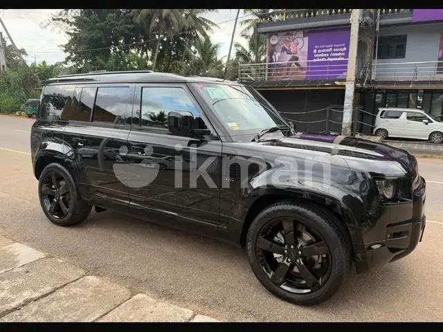 Land Rover Defender 2026 photo 2