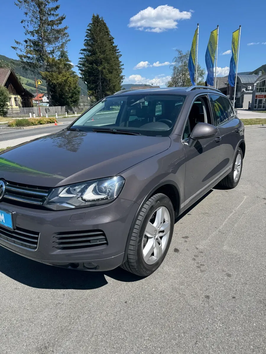 Volkswagen Touareg