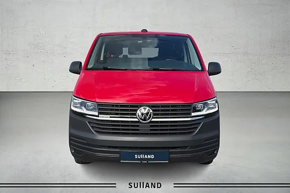 Volkswagen Transporter 2022 photo 2