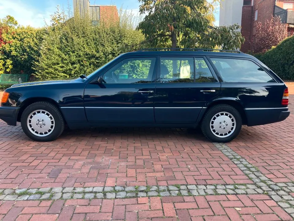 Mercedes-Benz S124