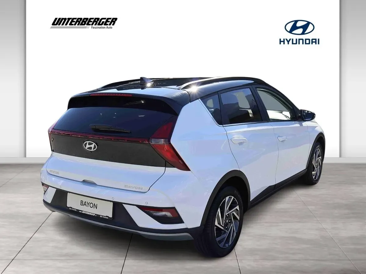 Hyundai Bayon photo 2