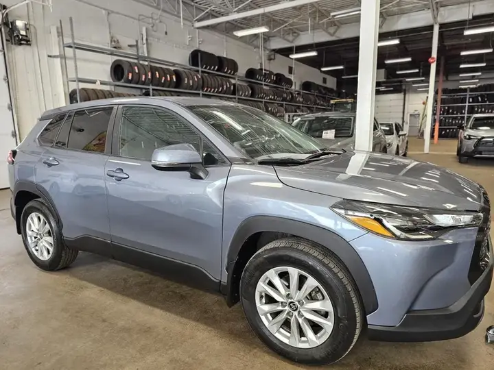 Toyota Corolla Cross 2023 photo 3