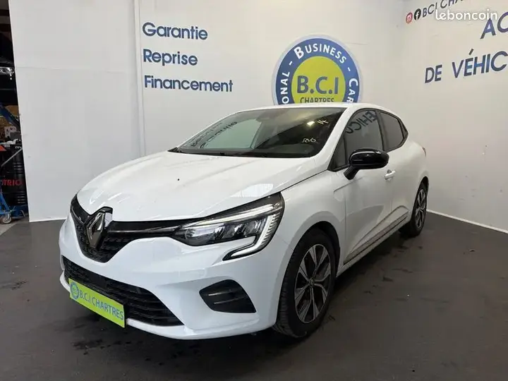 Renault Clio 2022 photo 4