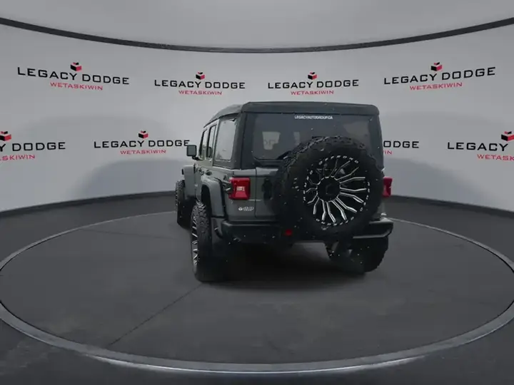 Jeep Wrangler 2023 photo 5