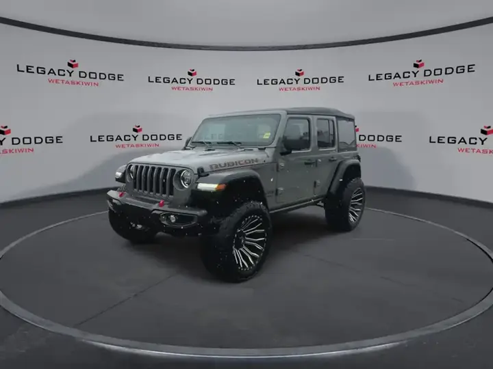 Jeep Wrangler 2023 photo 2