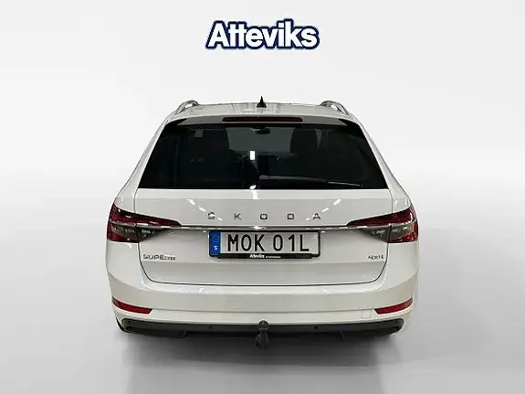 Skoda Superb 2023 photo 4
