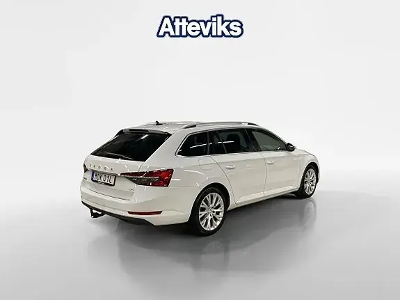 Skoda Superb 2023 photo 3