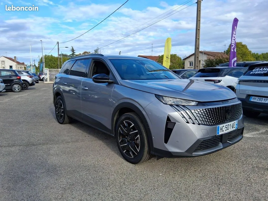 Peugeot 5008 2025 photo 3