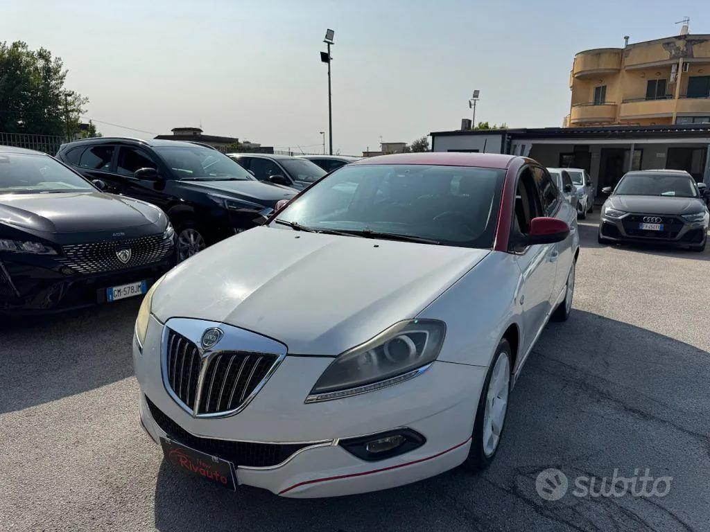 Lancia Delta 2011 photo 3