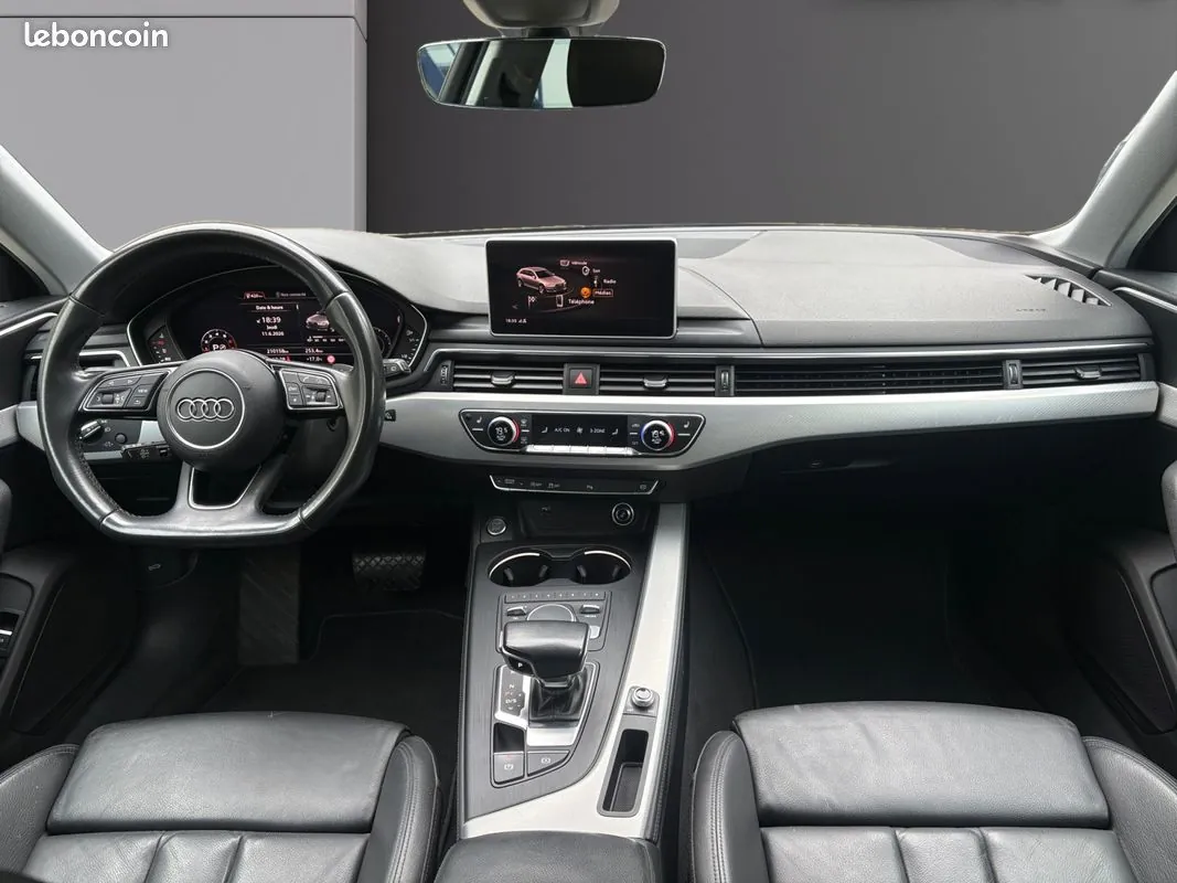Audi A4 2019 photo 2