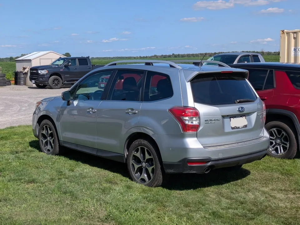 Subaru Forester 2015 photo 4