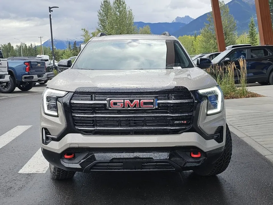 GMC Terrain 2027 photo 2