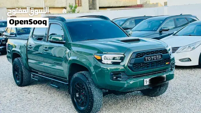 Toyota Hilux 2025 photo 4