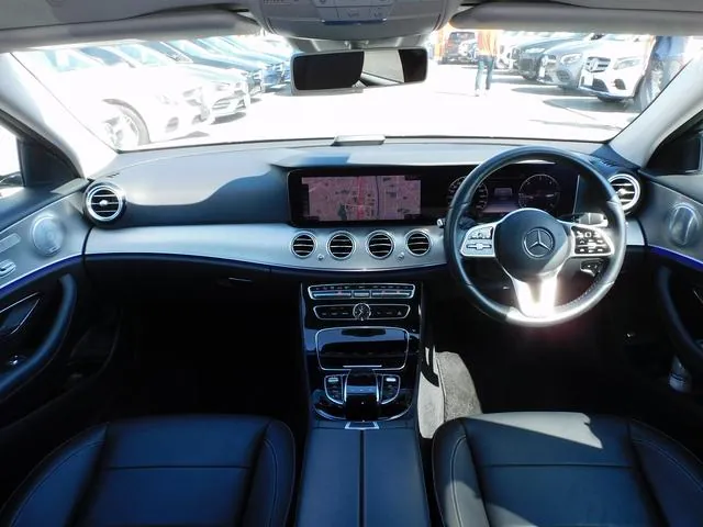 Mercedes-Benz E-Class 2018 photo 3