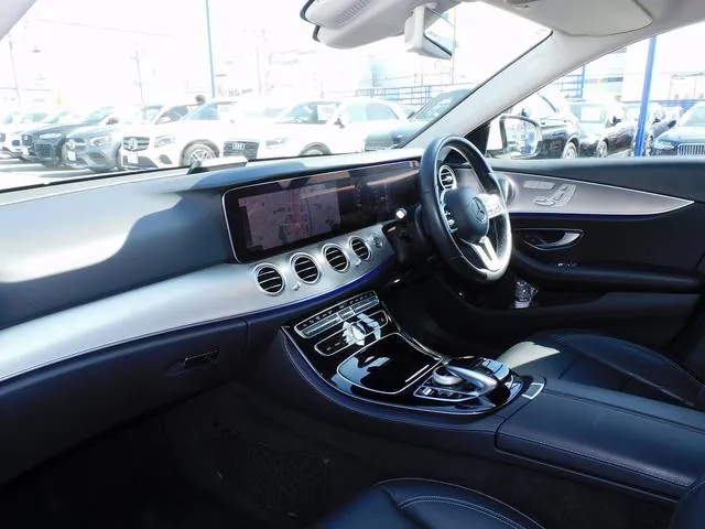 Mercedes-Benz E-Class 2018 photo 4