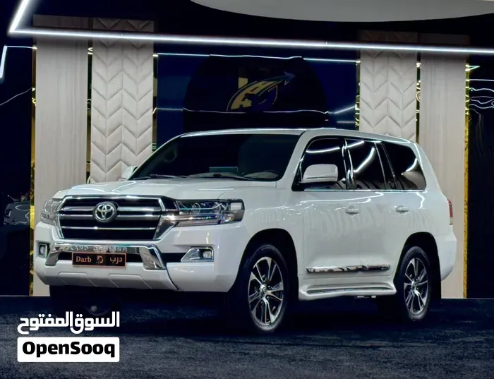 Toyota Land Cruiser Gxr