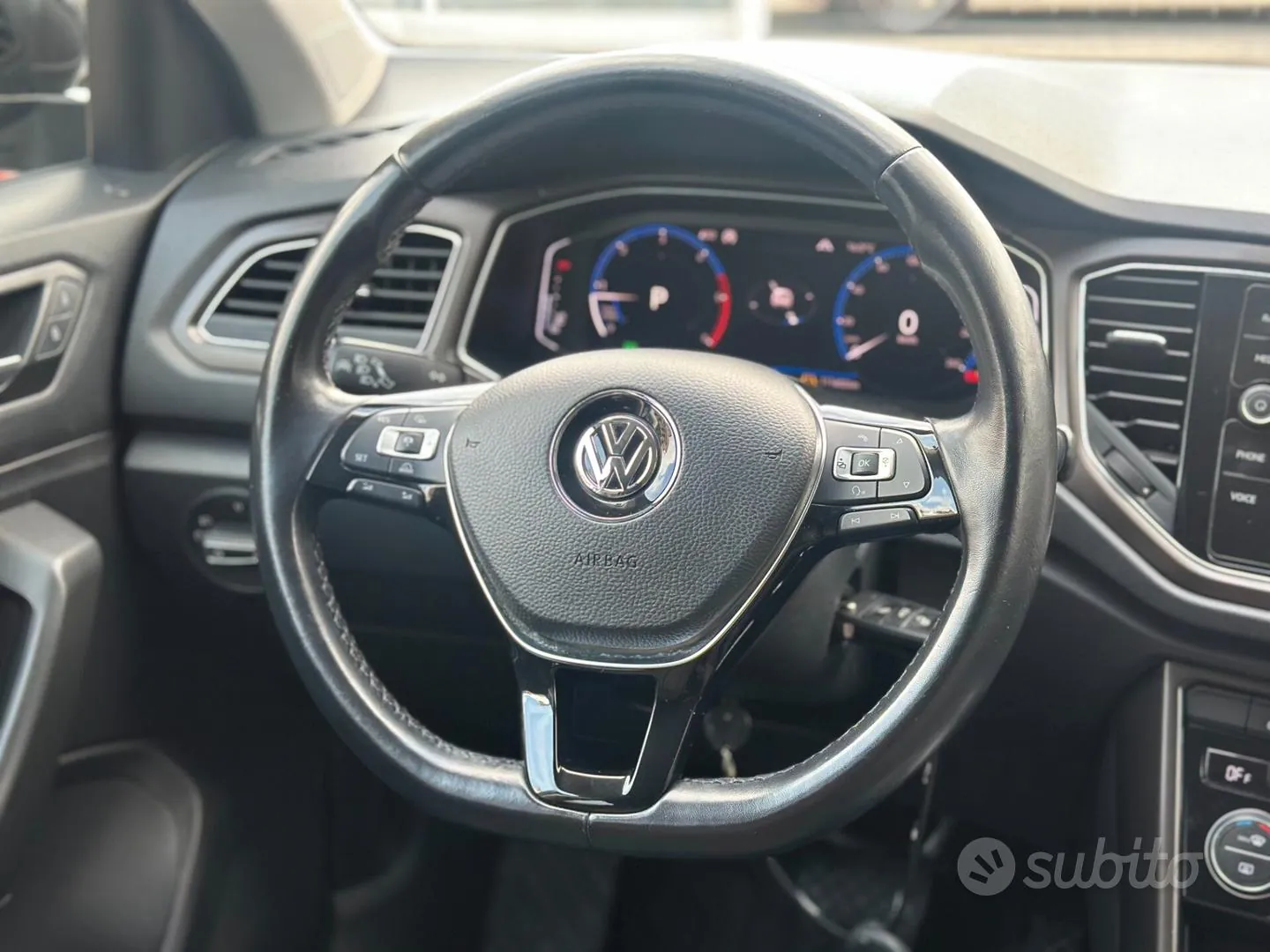 Volkswagen T-Roc 2018 photo 4