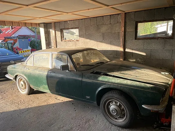 Jaguar Xj6 1977 photo 5