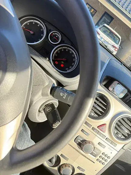 Opel Corsa 2007 photo 4