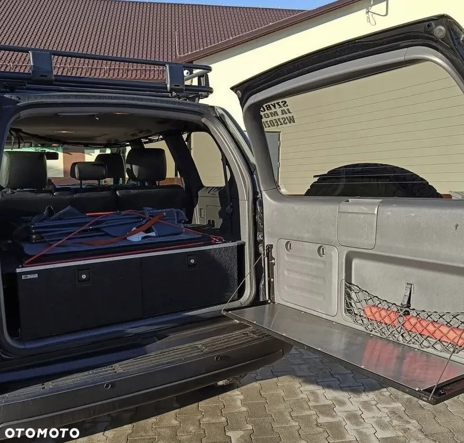Toyota Land Cruiser 2009 photo 5