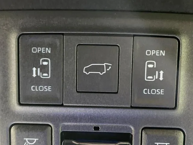 Toyota Corolla Hybrid Sz 2026 photo 4