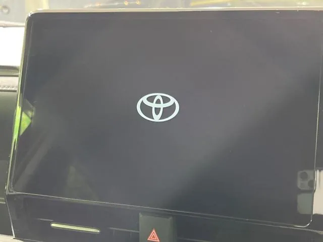 Toyota Corolla Hybrid Sz 2026 photo 3
