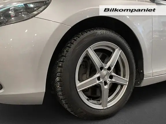 Volvo V40 2016 photo 5