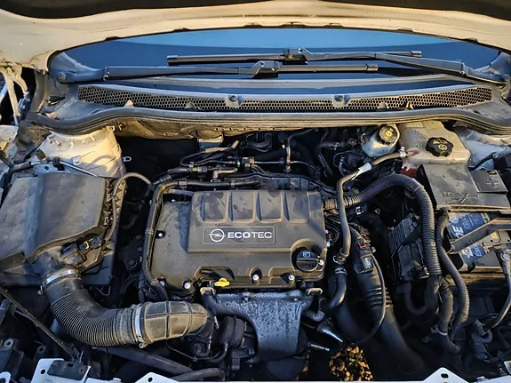 Opel Astra 2011 photo 2
