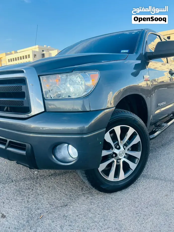 Toyota Tundra 2012 photo 5