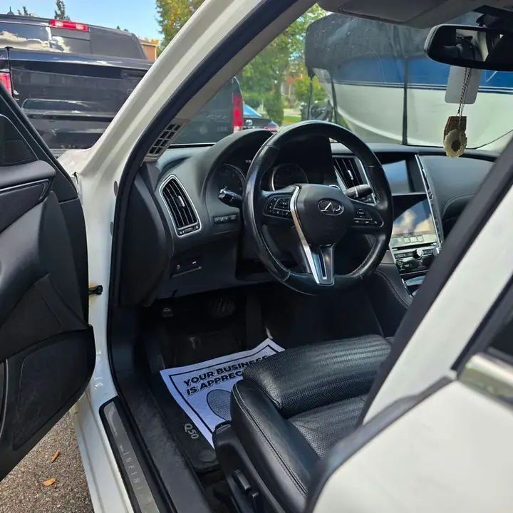 Infiniti Q50 2018 photo 3