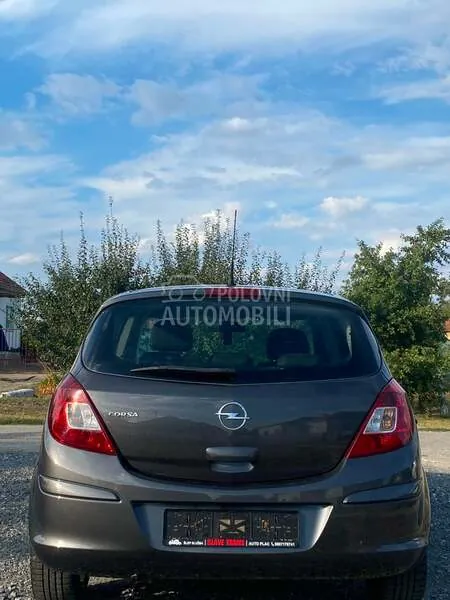 Opel Corsa D 2010 photo 5