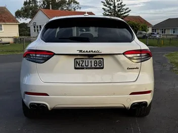 Maserati Levante 2022 photo 5