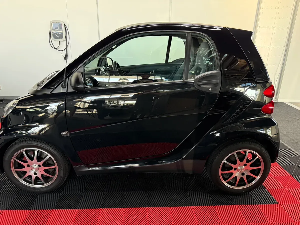 Smart Fortwo 2009 photo 2