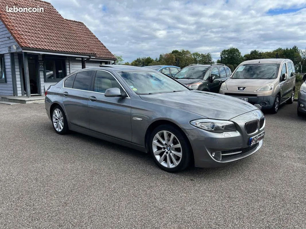 BMW 5 Series 2010 photo 3