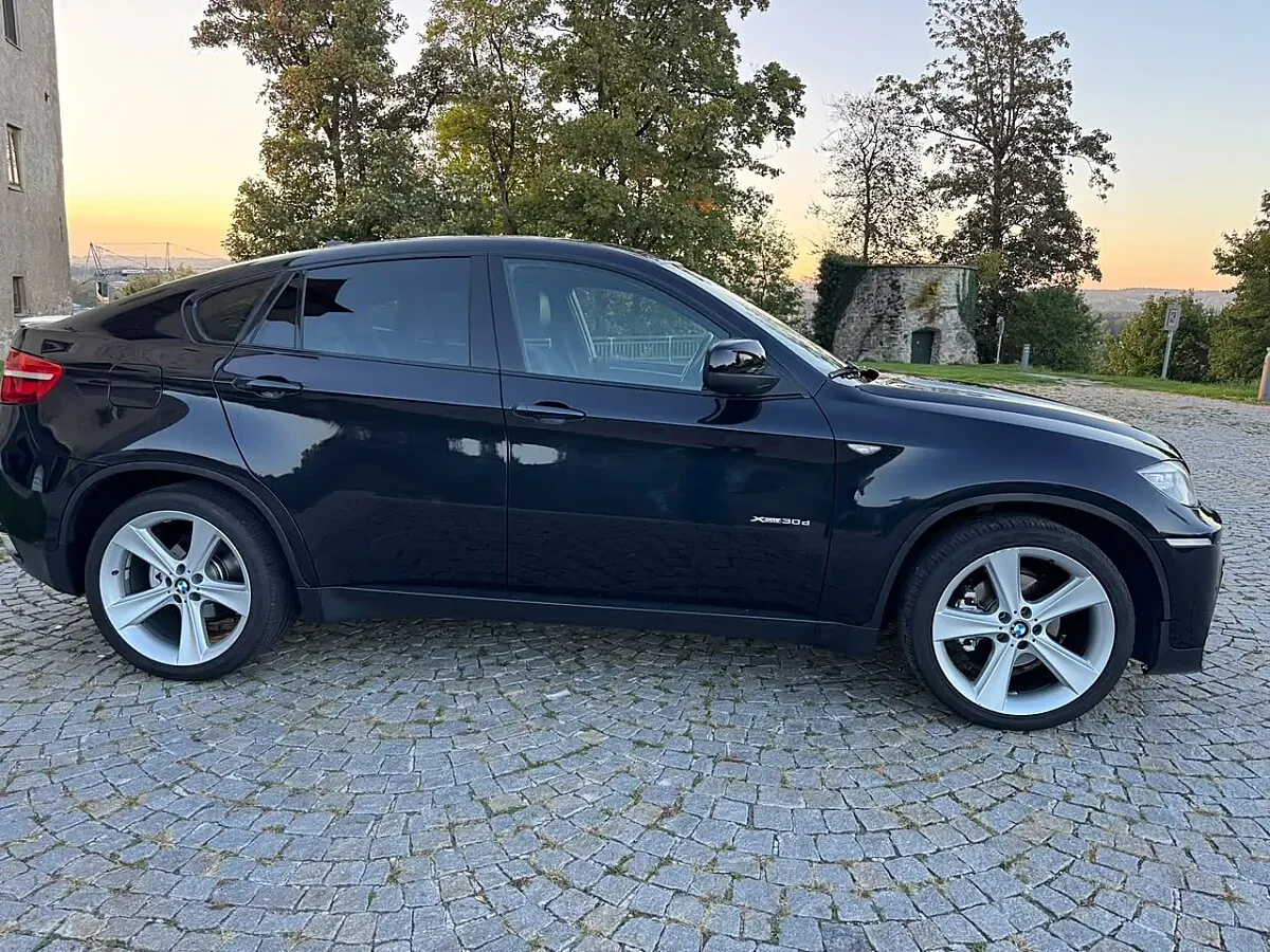 BMW X6 2012 photo 2