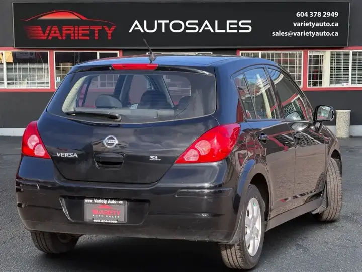 Nissan Versa 2009 photo 4