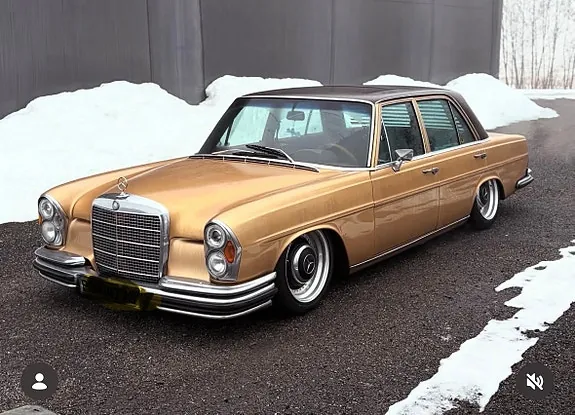 Mercedes-Benz Andre