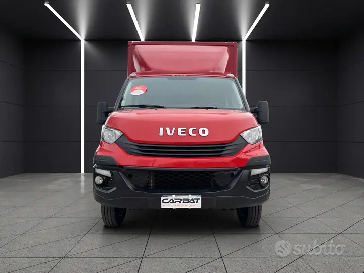 Iveco Daily 2019 photo 2