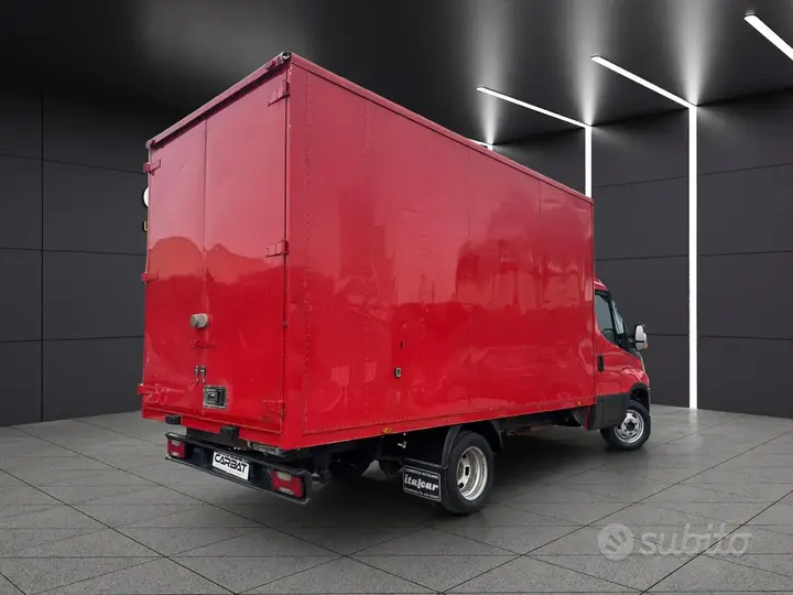 Iveco Daily 2019 photo 4