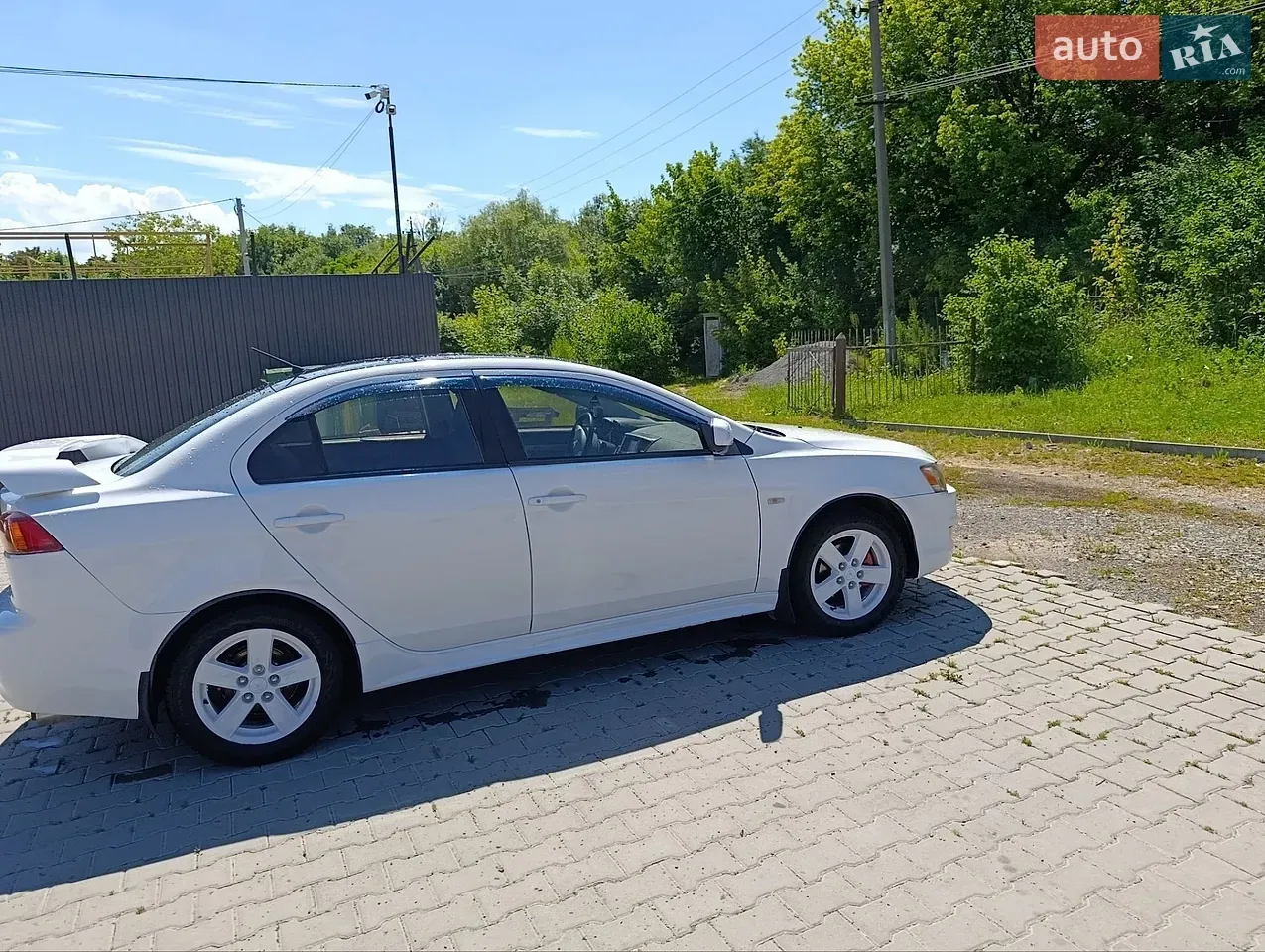 Mitsubishi Lancer 2009 photo 3