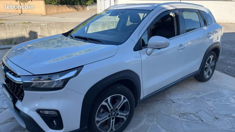 Suzuki S-Cross