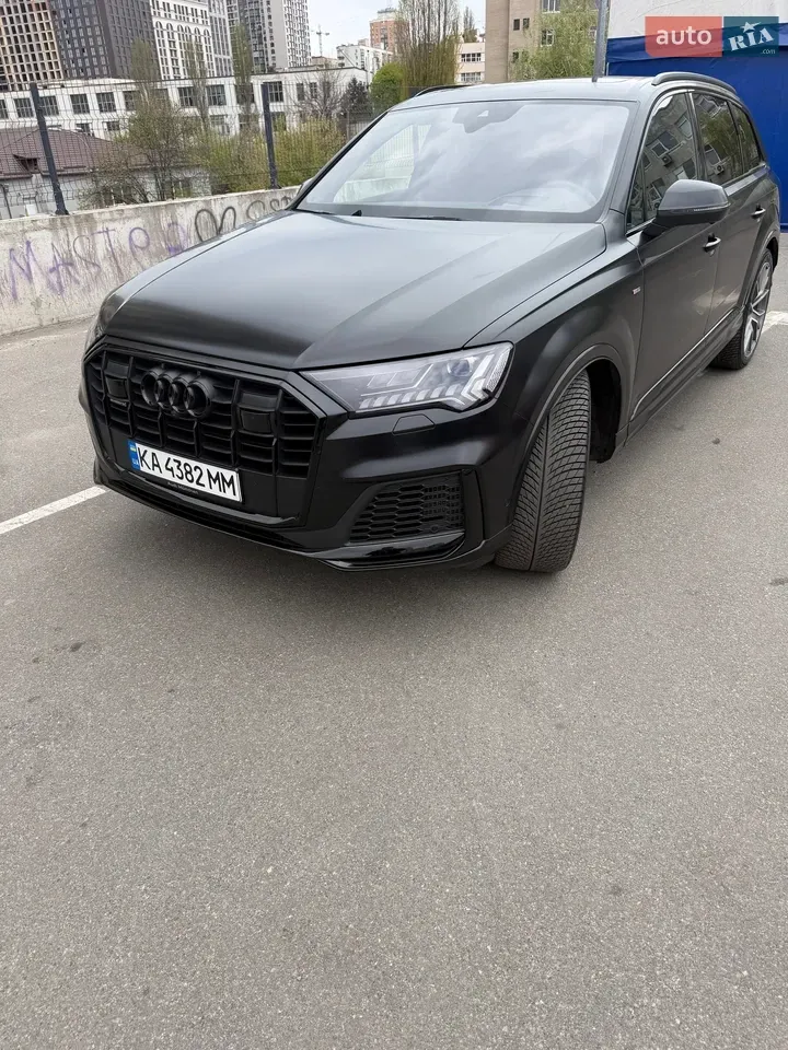 Audi Q7 2020 photo 5