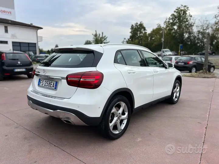 Mercedes-Benz Gla 2018 photo 4