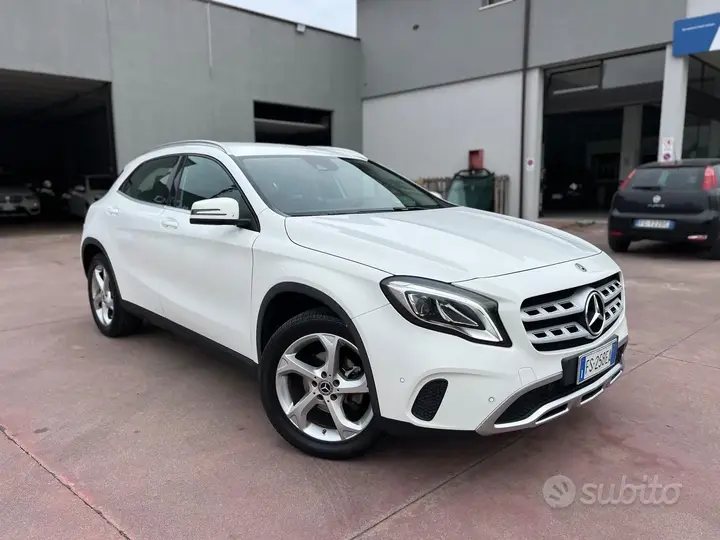 Mercedes-Benz Gla 2018 photo 3